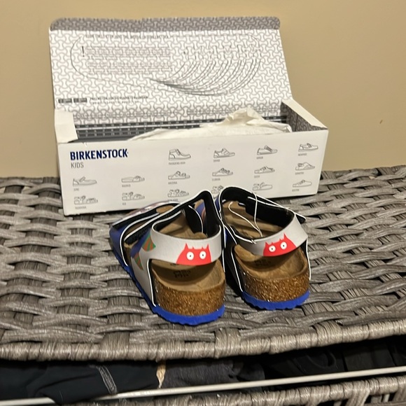 Birkenstocks Brand new in box kids size 2 - Picture 2 of 3